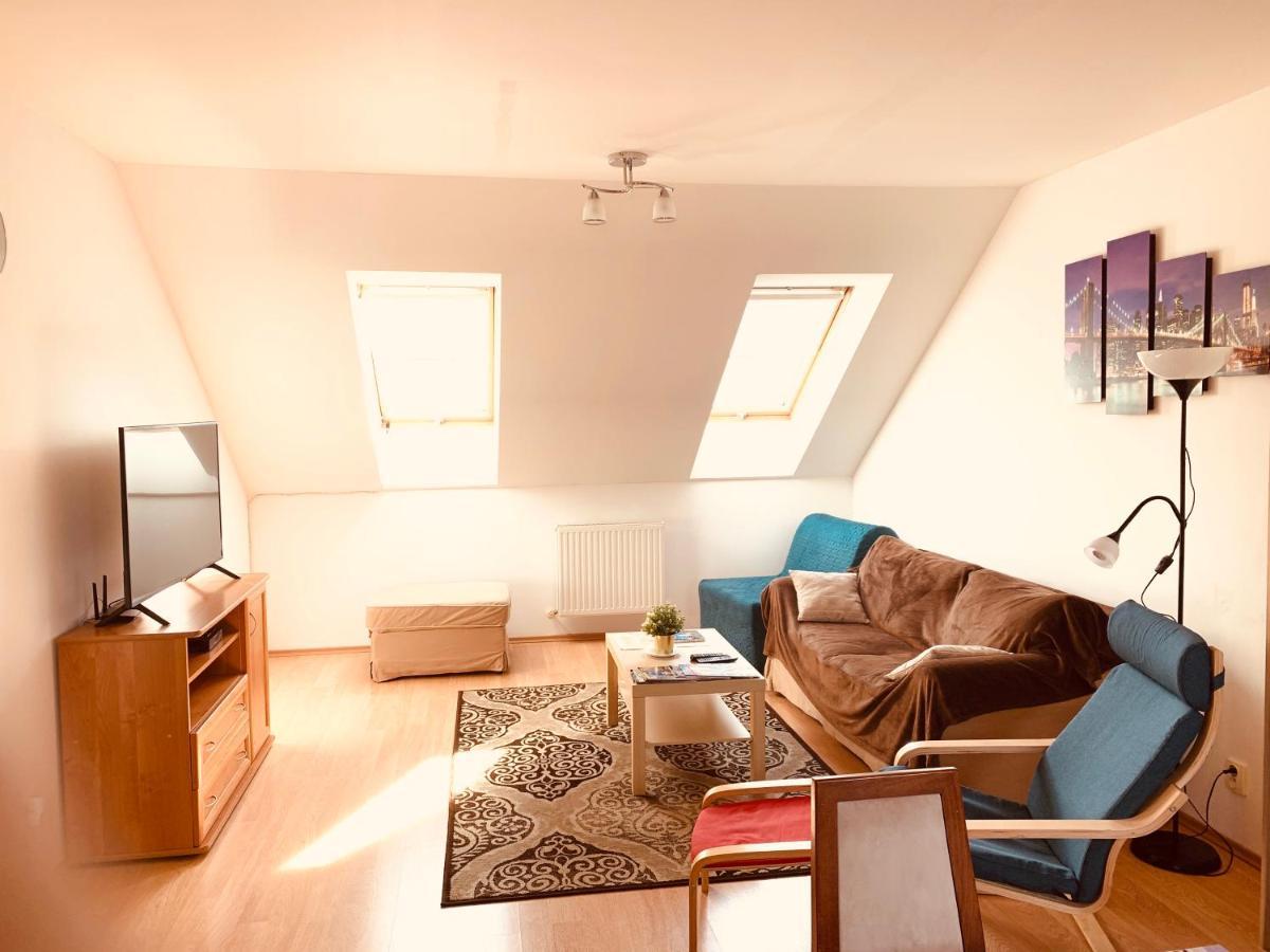 Apartment Biely Kostol Bagian luar foto