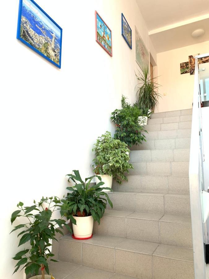 Apartment Biely Kostol Bagian luar foto
