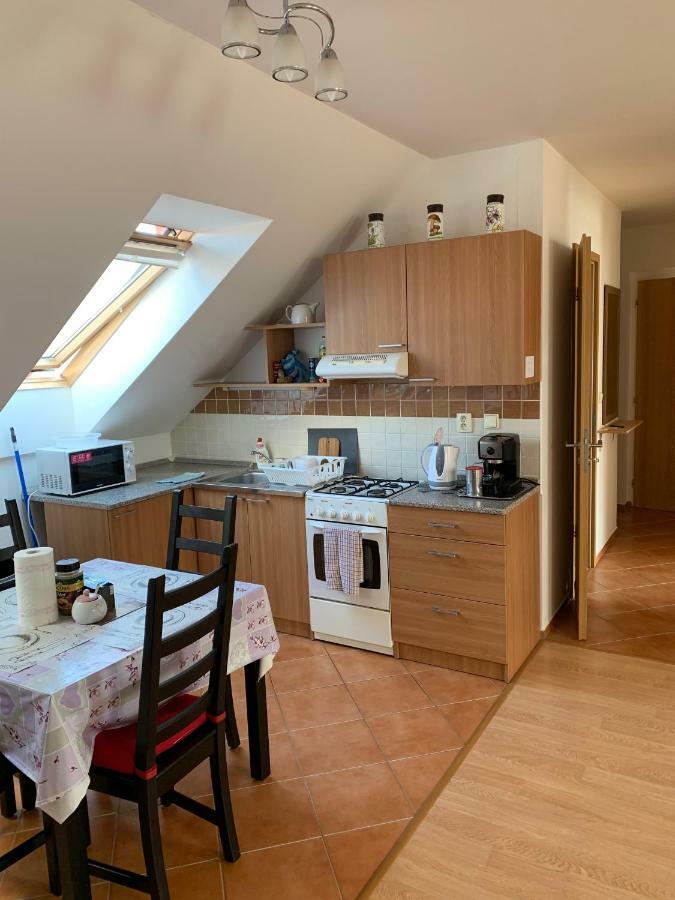 Apartment Biely Kostol Bagian luar foto
